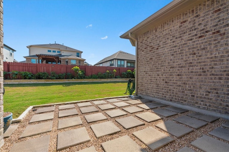 Photo 31 of 40 - 2548 Palazzo Est, Round Rock, TX 78665
