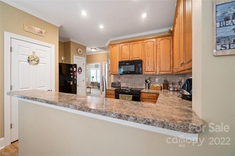 Photo 14 of 39 - 2409 Granville Pl, Monroe, NC 28110