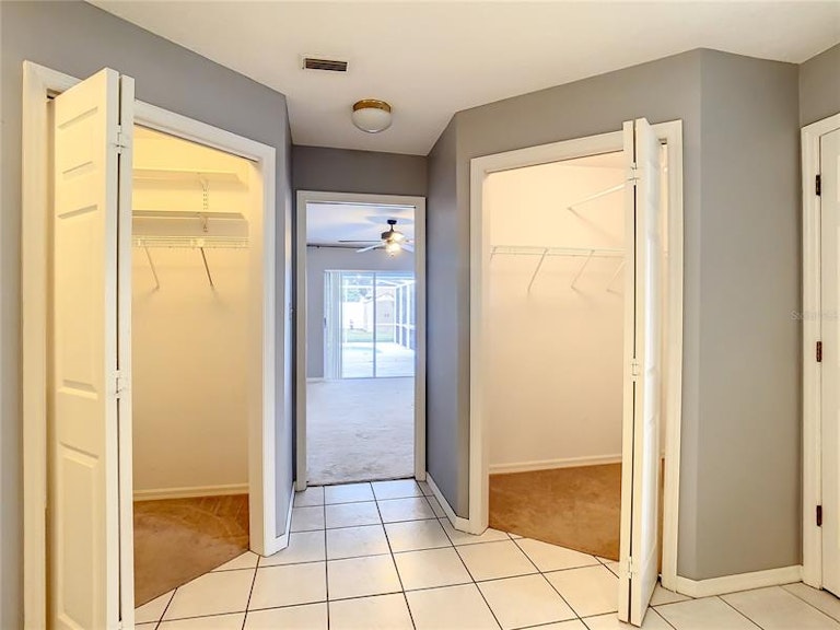 Photo 18 of 41 - 6923 Ashbury Dr, Lakeland, FL 33809