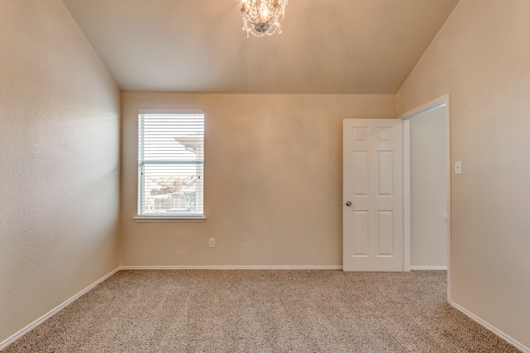 Photo 26 of 37 - 414 Hackberry Dr, Fate, TX 75087
