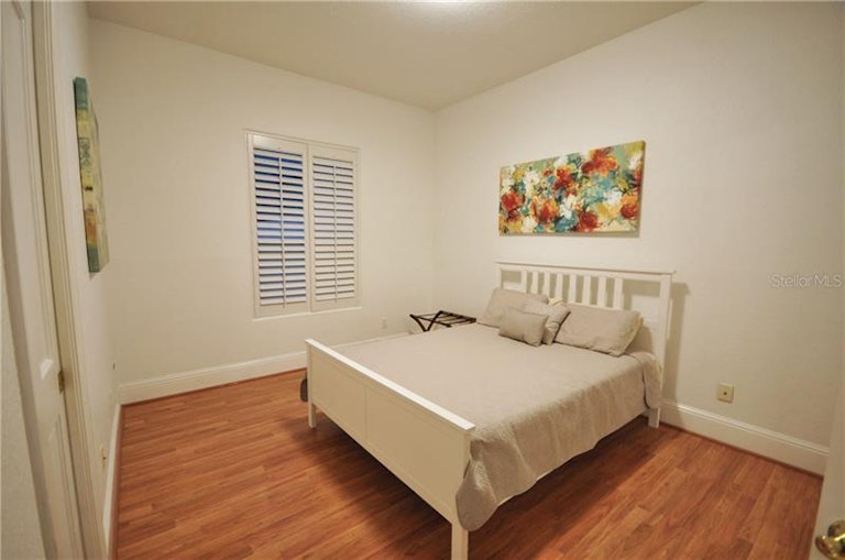 Photo 14 of 24 - 5113 Cherry Tree Ln, Orlando, FL 32819