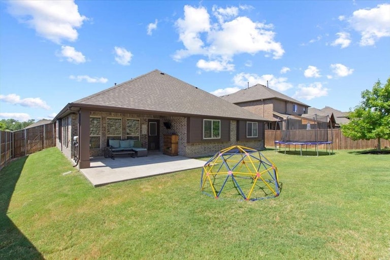 Photo 25 of 25 - 915 Birchwood Dr, Wylie, TX 75098