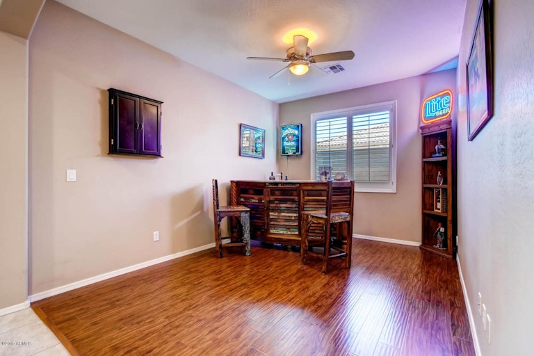 Photo 10 of 28 - 6233 W Bajada Rd, Phoenix, AZ 85083