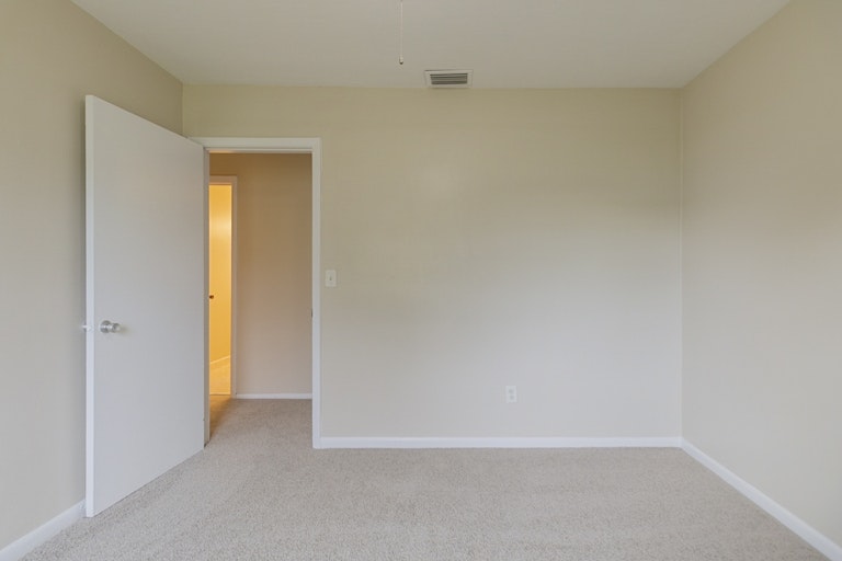 Photo 17 of 22 - 2821 Duncan St, Deltona, FL 32738