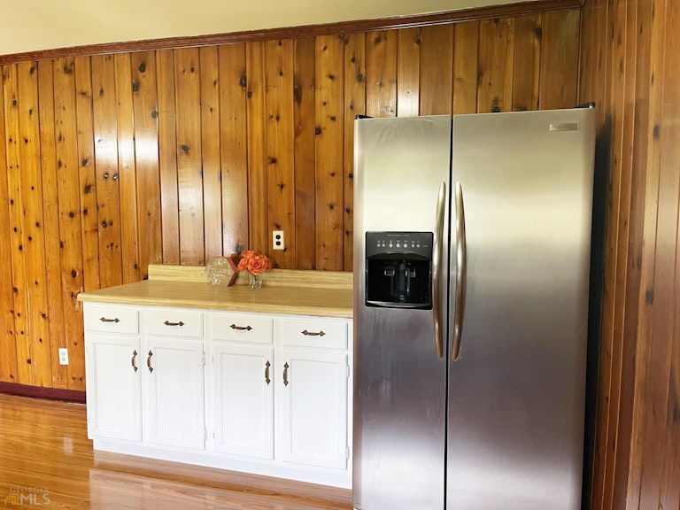 Photo 8 of 17 - 1802 Lake Harbin Rd, Morrow, GA 30260