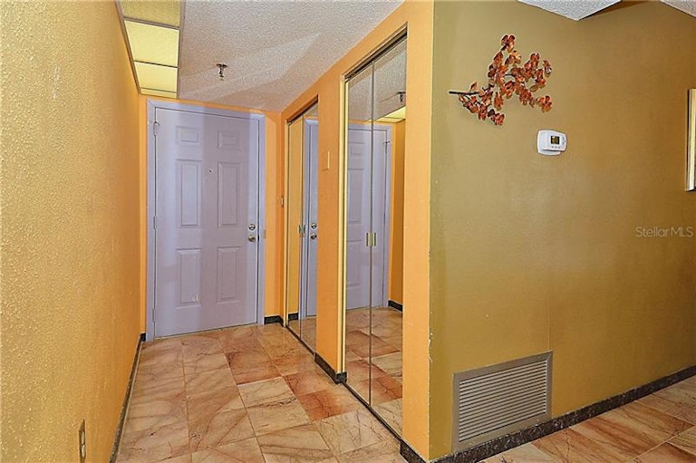 Photo 21 of 22 - 14146 Gulf Blvd #4C, Madeira Beach, FL 33708