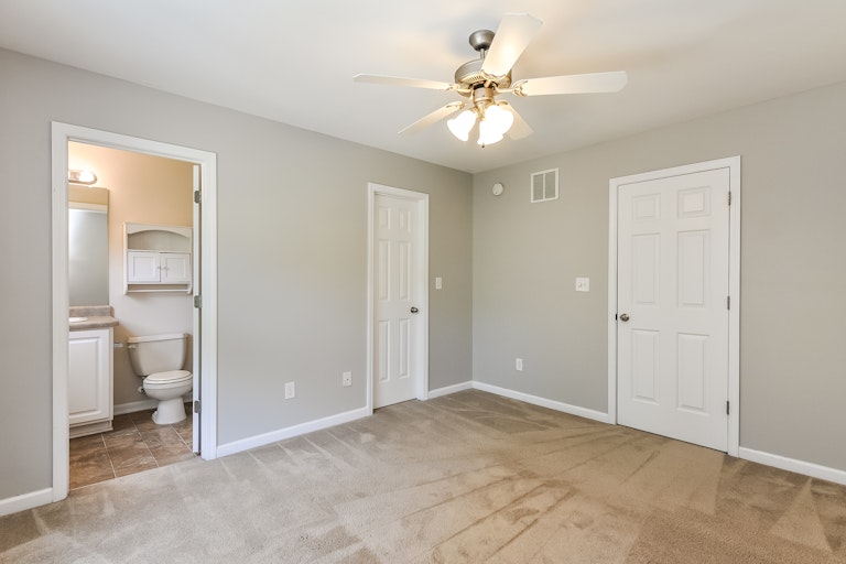 Photo 15 of 25 - 1401 Plexor Ln, Knightdale, NC 27545