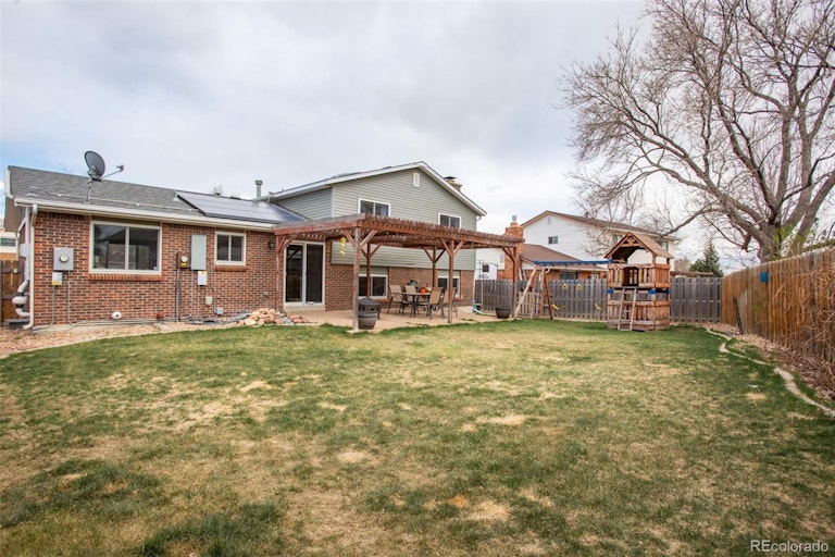 Photo 34 of 37 - 7263 Deframe Ct, Arvada, CO 80005