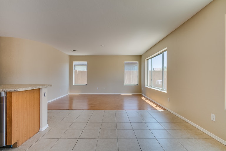 Photo 13 of 34 - 25839 W Elizabeth Ave, Buckeye, AZ 85326