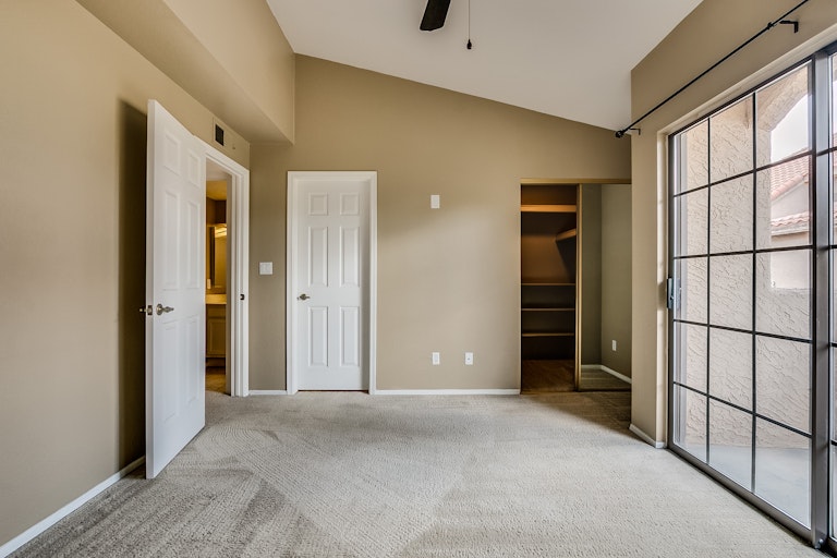 Photo 15 of 22 - 1211 N Miller Rd #227, Scottsdale, AZ 85257