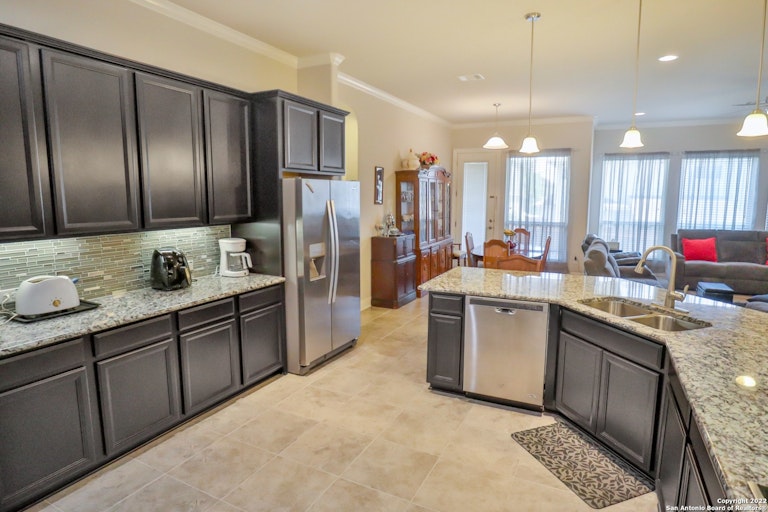 Photo 10 of 24 - 225 Scenic Vis, Cibolo, TX 78108