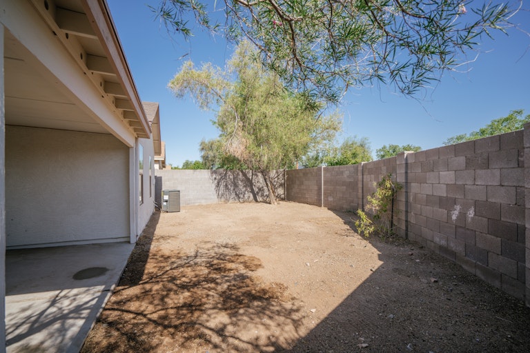 Photo 25 of 26 - 11819 W Ester Dr, El Mirage, AZ 85335
