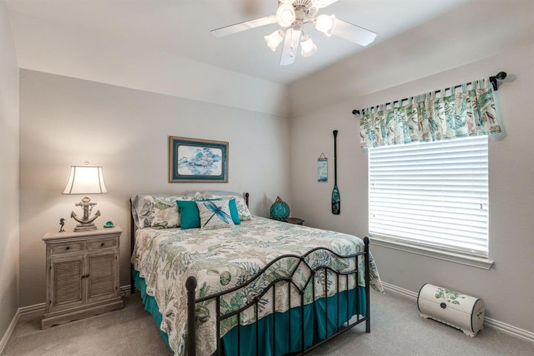 Photo 26 of 37 - 8501 Persimmon Ct, McKinney, TX 75072