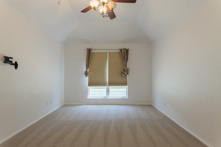 Photo 12 of 27 - 2750 Eganridge Ln, Rockwall, TX 75087