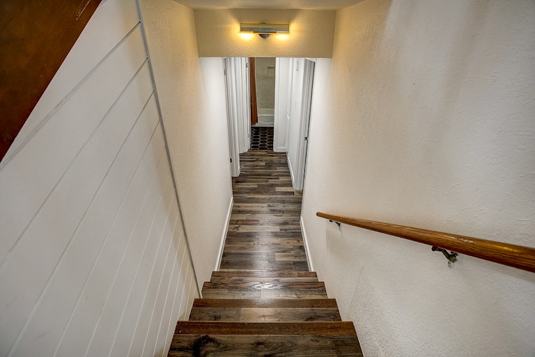 Photo 36 of 50 - 8103 Shiloh Ct, Austin, TX 78745