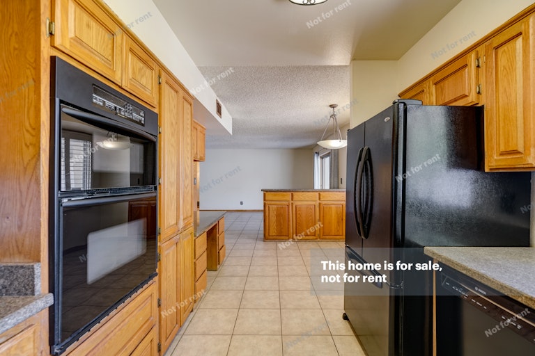 Photo 10 of 31 - 8943 N 13th Ave, Phoenix, AZ 85021