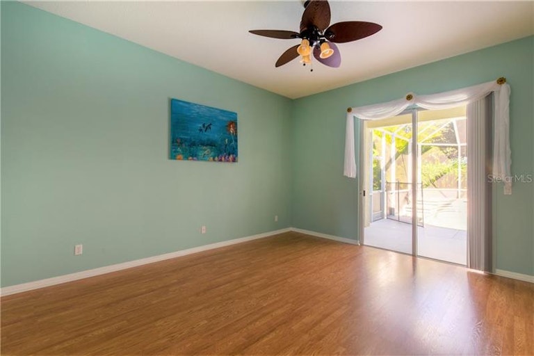 Photo 11 of 25 - 7120 St James Ct, North Port, FL 34287