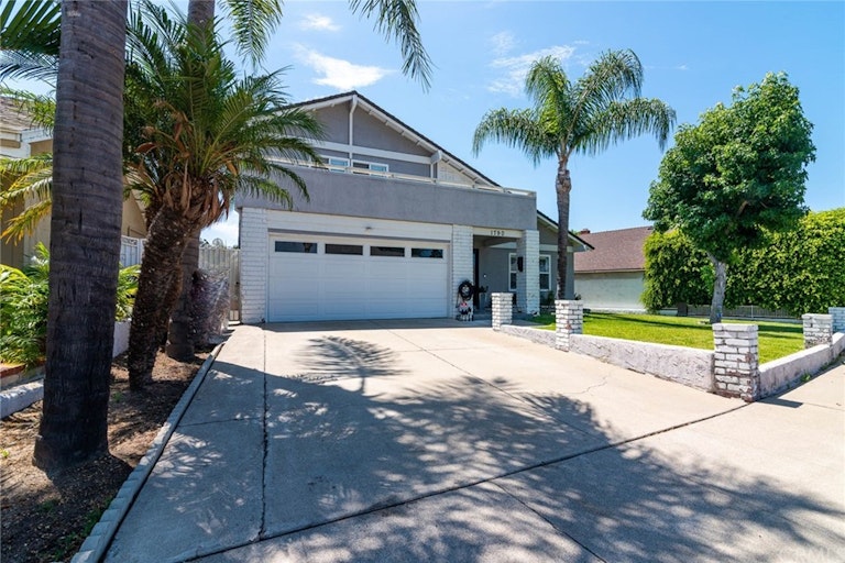 Photo 2 of 20 - 1790 N Holbrook St, Anaheim, CA 92807