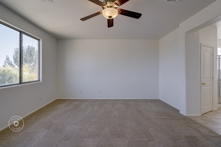 Photo 21 of 34 - 18016 W Paradise Ln, Surprise, AZ 85388