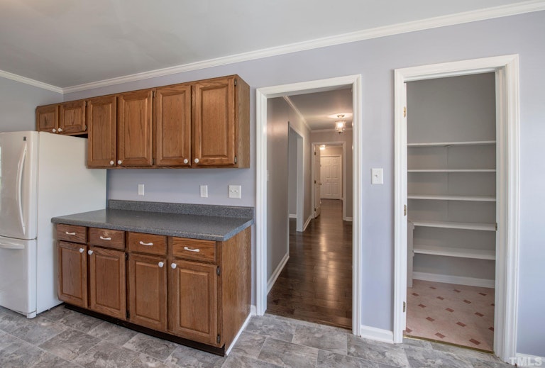 Photo 9 of 30 - 417 S Hollybrook Rd, Wendell, NC 27591