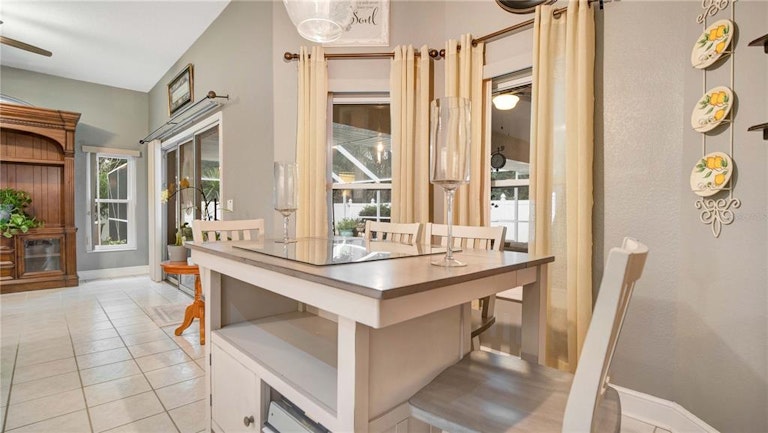 Photo 6 of 37 - 86 Wood Haven Dr, Palm Coast, FL 32164