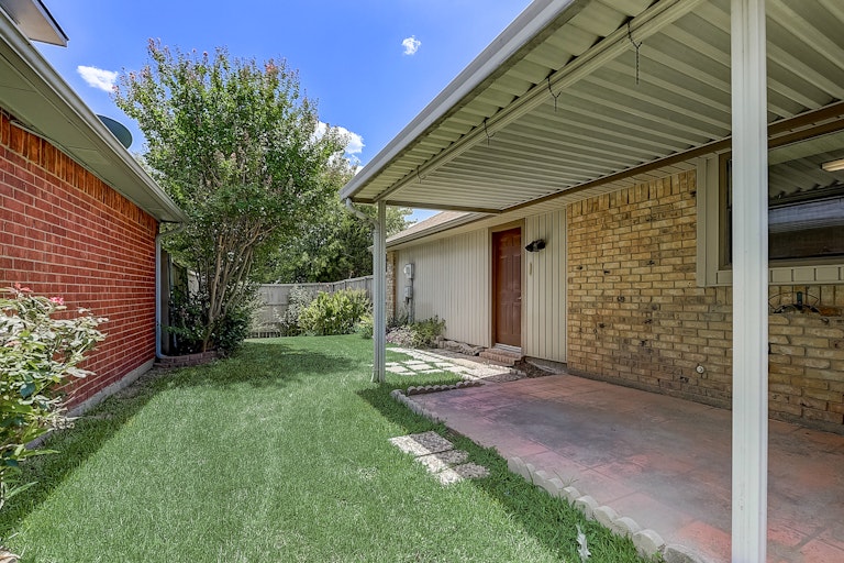 Photo 24 of 30 - 1502 Windmill Ln, Mesquite, TX 75149