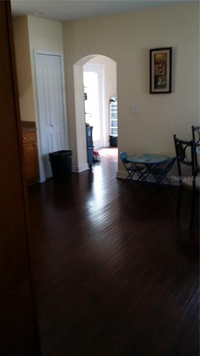 Photo 8 of 19 - 2608 W Columbus Dr, Tampa, FL 33607