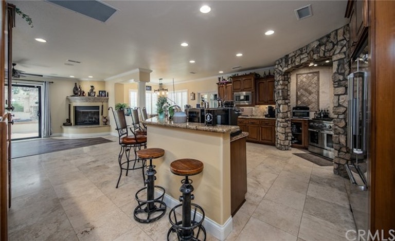 Photo 29 of 48 - 34722 Simi Dr, Yucaipa, CA 92399