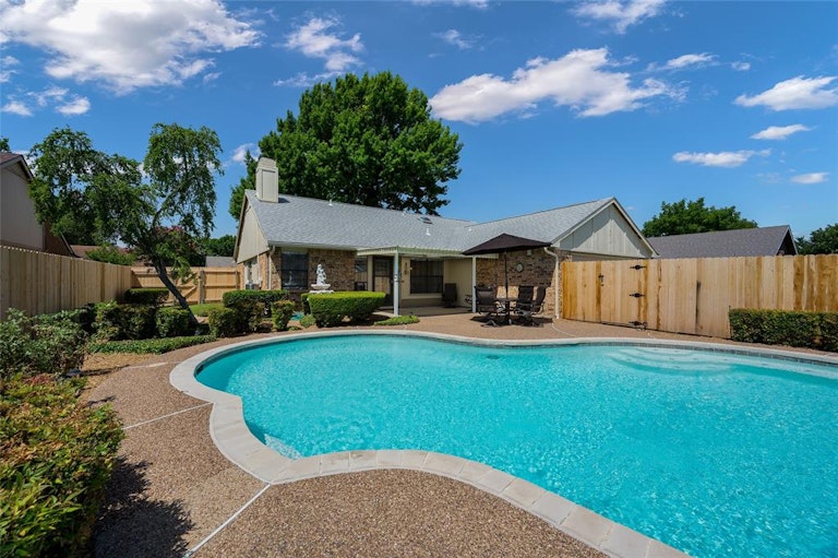 Photo 23 of 24 - 3610 Willowood Dr, Garland, TX 75040