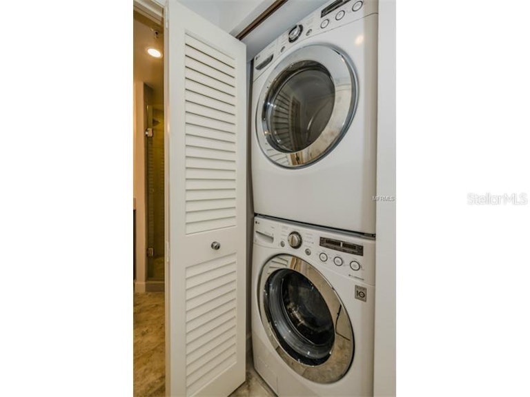 Photo 18 of 25 - 7892 Sailboat Key Blvd S #505, South Pasadena, FL 33707