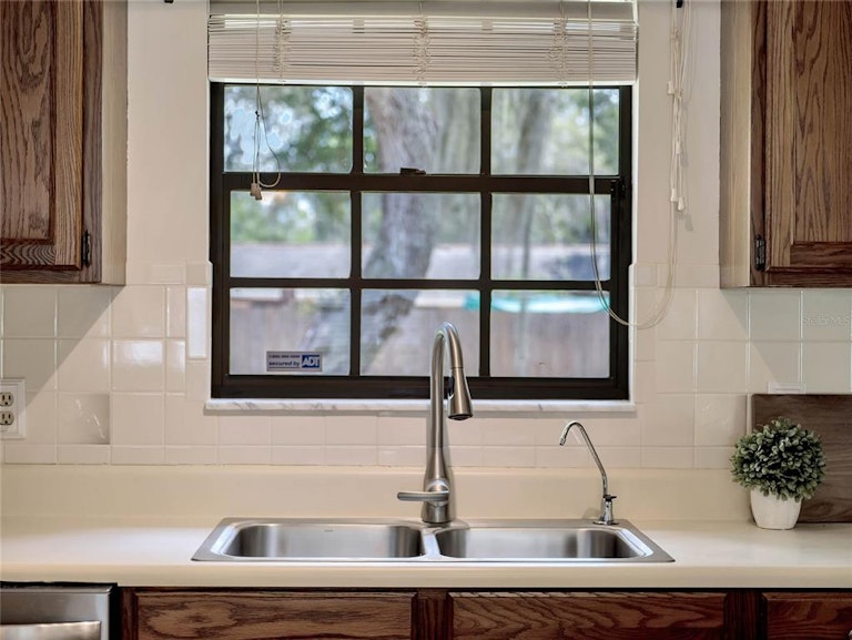 Photo 19 of 43 - 3646 Palm Rd, Lakeland, FL 33810