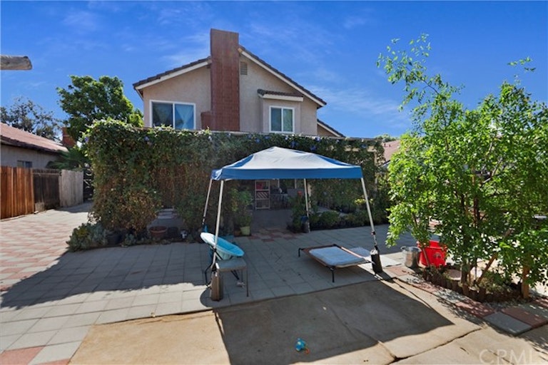 Photo 35 of 40 - 12961 Raenette Way, Moreno Valley, CA 92553