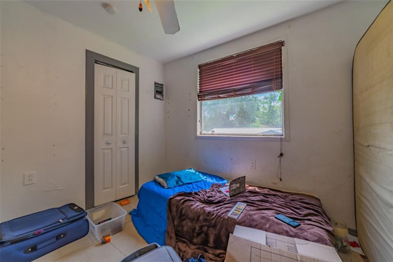 Photo 37 of 51 - 6704 50th Ave N, Saint Petersburg, FL 33709