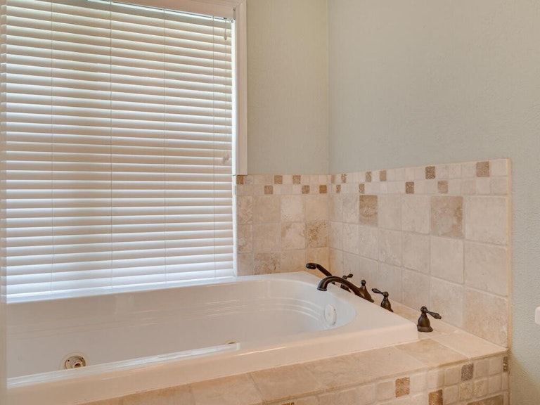 Photo 23 of 40 - 8800 Spring Lake Dr, Austin, TX 78750