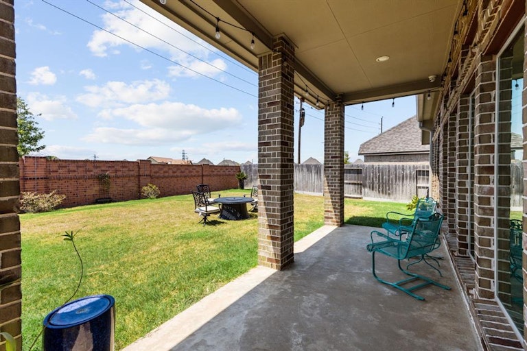 Photo 21 of 25 - 11903 Di Mari Dr, Richmond, TX 77406