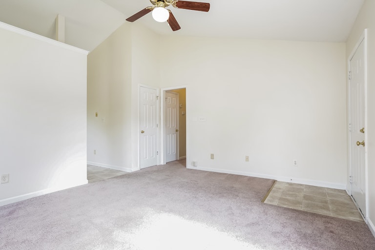 Photo 7 of 25 - 1604 Lake Trout Ln, Raleigh, NC 27610