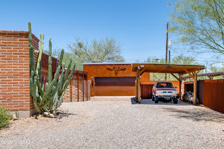 Photo 4 of 31 - 2515 N Rising Star Trl, Tucson, AZ 85745