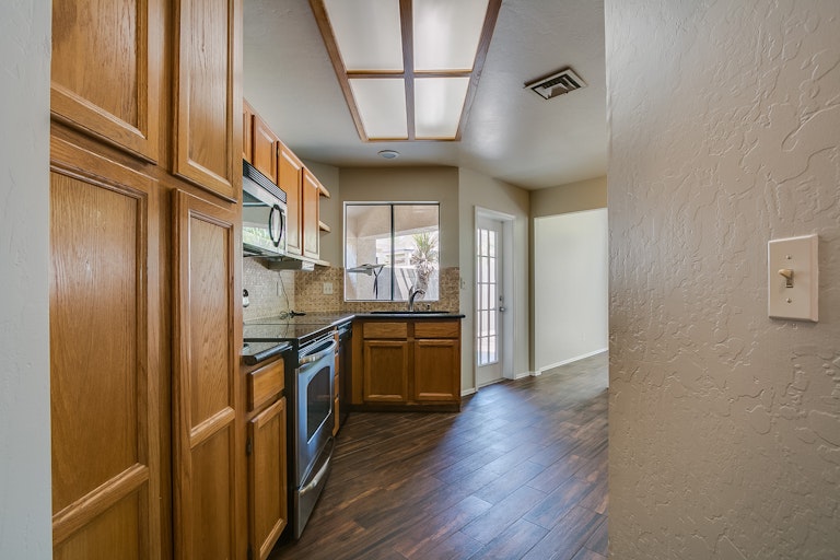Photo 2 of 26 - 4725 E Brown Rd #10, Mesa, AZ 85205