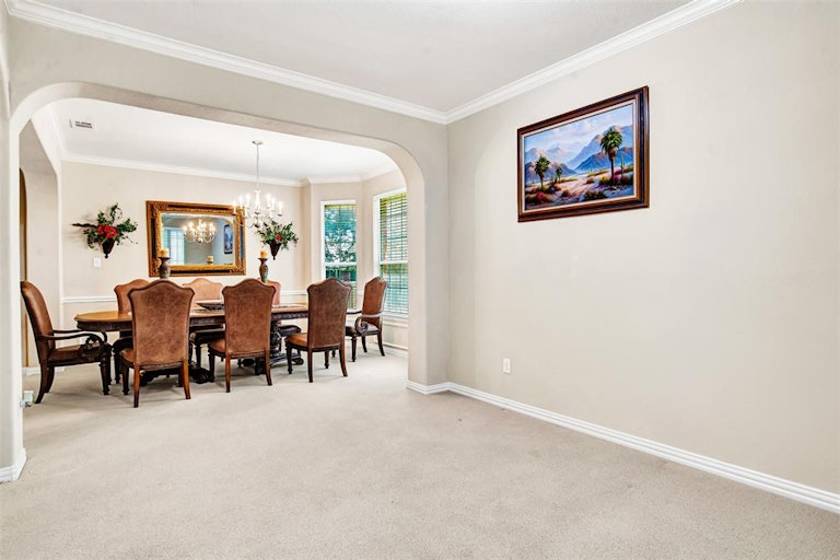 Photo 7 of 40 - 1418 Oxbow Dr, Cedar Hill, TX 75104
