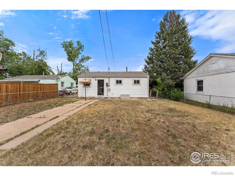 Photo 16 of 20 - 1233 S Irving St, Denver, CO 80219