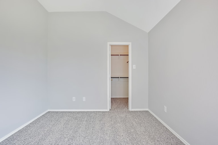Photo 22 of 26 - 225 Brandi Ridge Dr, Midlothian, TX 76065