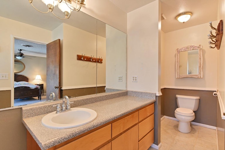 Photo 31 of 70 - 459 Wilder Ave, Yuba City, CA 95993