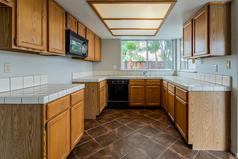 Photo 4 of 23 - 1488 E Beringer Dr, San Jacinto, CA 92583