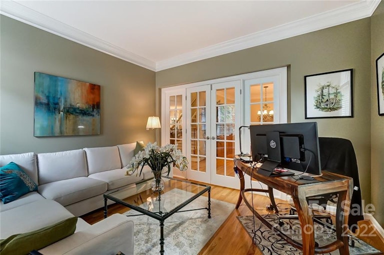 Photo 8 of 47 - 12229 Danielle Christina Ct, Charlotte, NC 28216