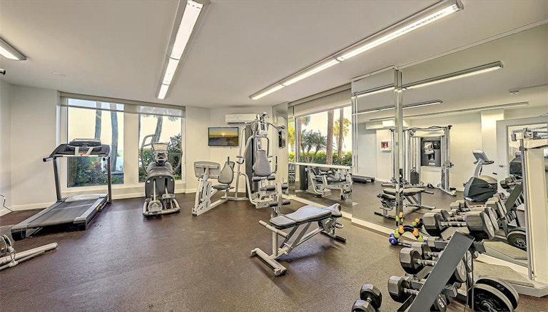 Photo 38 of 63 - 1000 Longboat Club Rd #702, Longboat Key, FL 34228