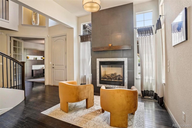 Photo 5 of 40 - 2252 S Loveland St, Denver, CO 80228