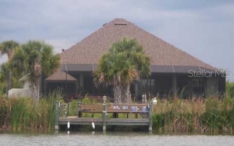 Photo 4 of 4 - 150 N Lakewalk Dr, Palm Coast, FL 32137