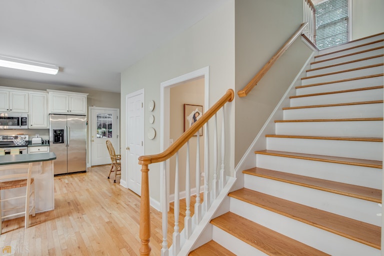 Photo 33 of 70 - 3723 Hardy Rd, Gainesville, GA 30506