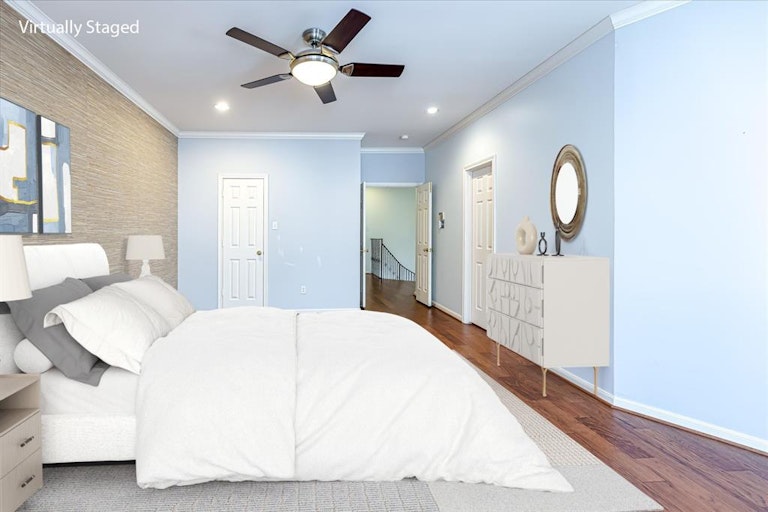 Photo 25 of 47 - 2828 Bering Dr, Houston, TX 77057