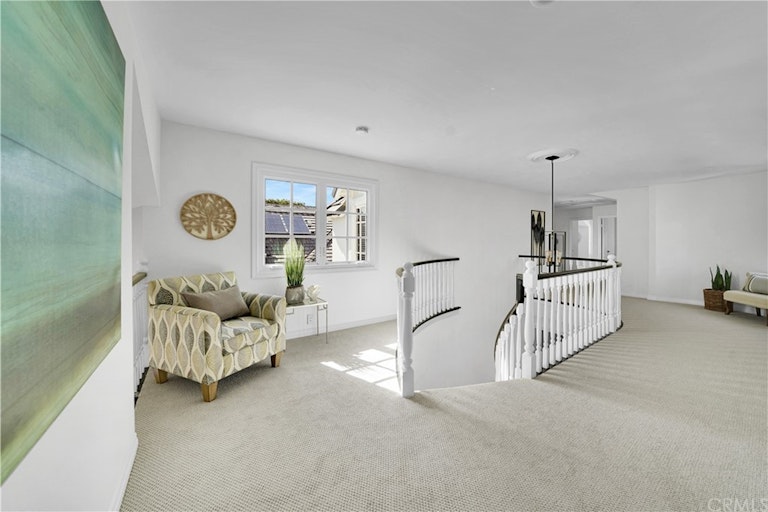 Photo 25 of 47 - 19365 Woodlands Dr, Huntington Beach, CA 92648